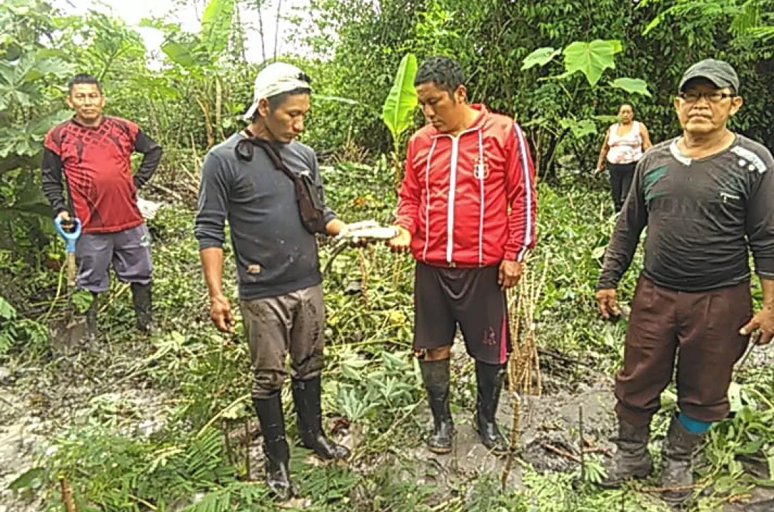 Derrame de petróleo en Ecuador - Foto CAAAP