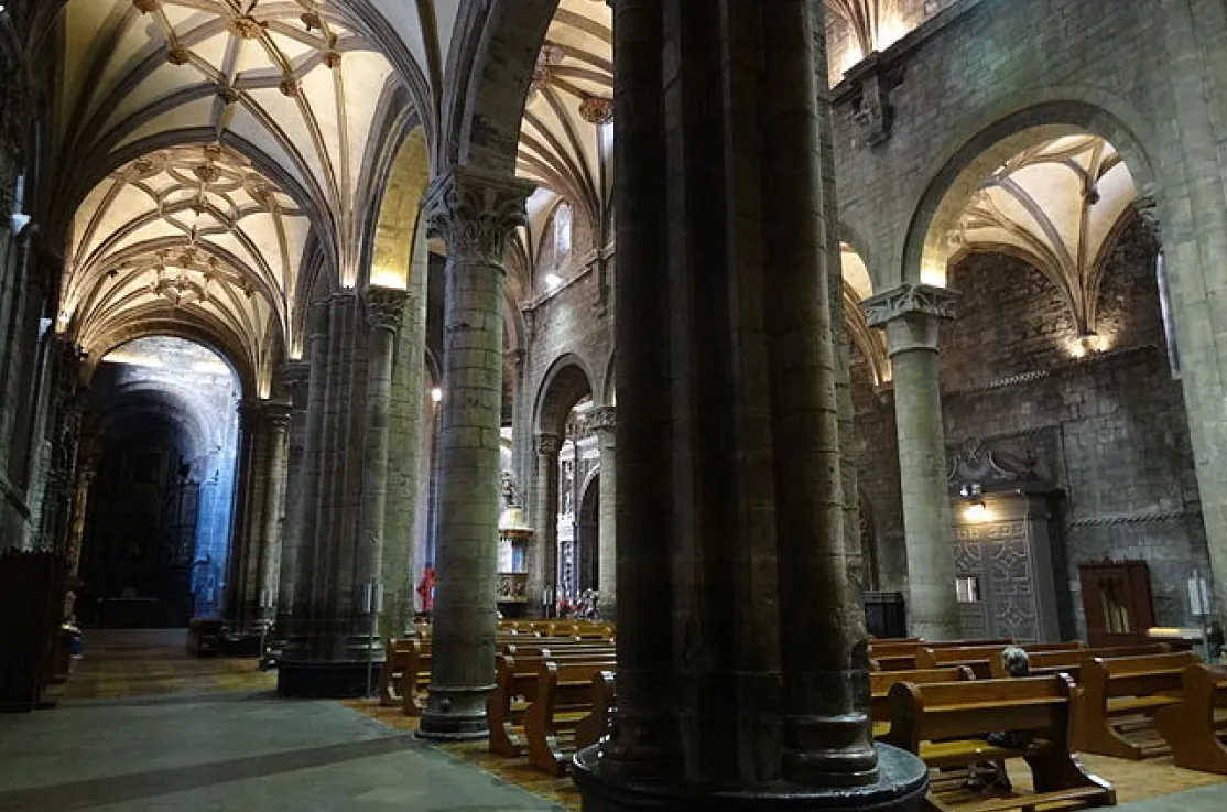 24 horas en la lonja de la Catedral de Jaca