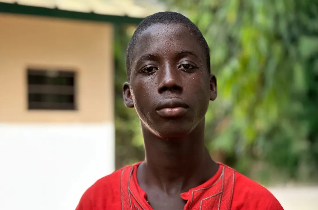 Abdoulaye, un niño de la calle que hoy sueña con ser educador social. Fotografía: Paula Guzmán