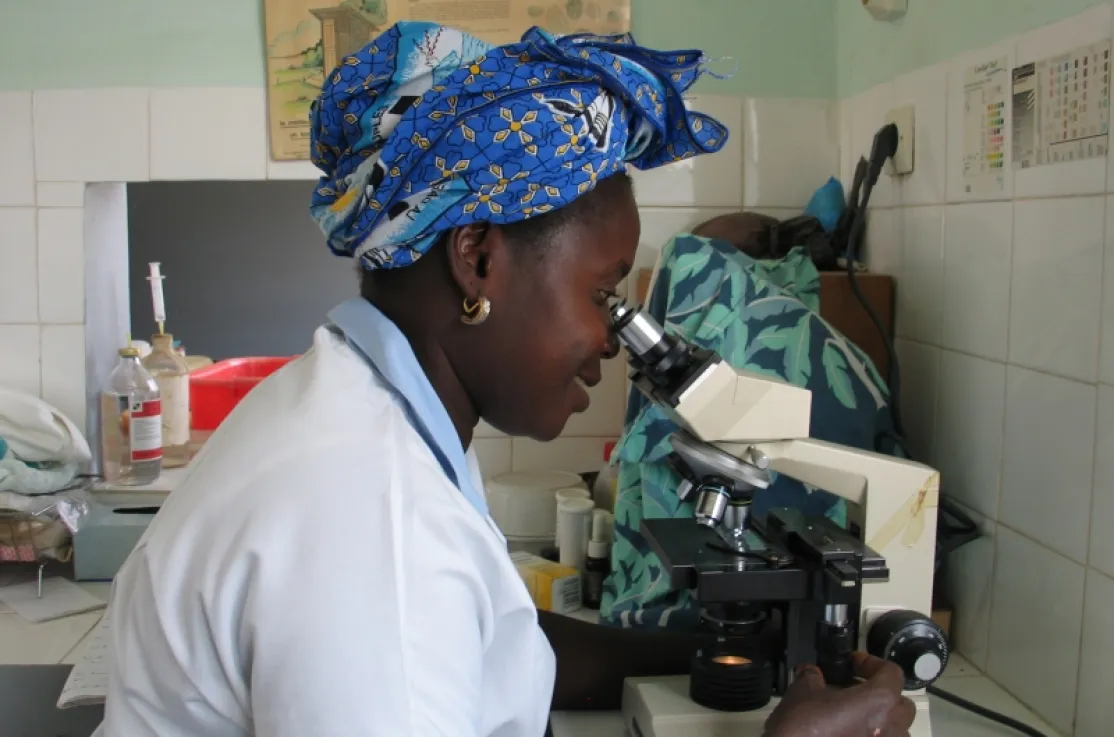 Manos Unidas ONG - Día Mundial de la Salud 2024 (7 de abril) - Imagen: Senegal - Marta Carreño