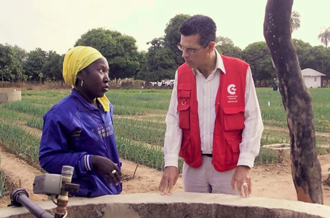 Alberto Virella, Embajador de España en Senegal, visita el Convenio de Manos Unidas y la Cooperación Española