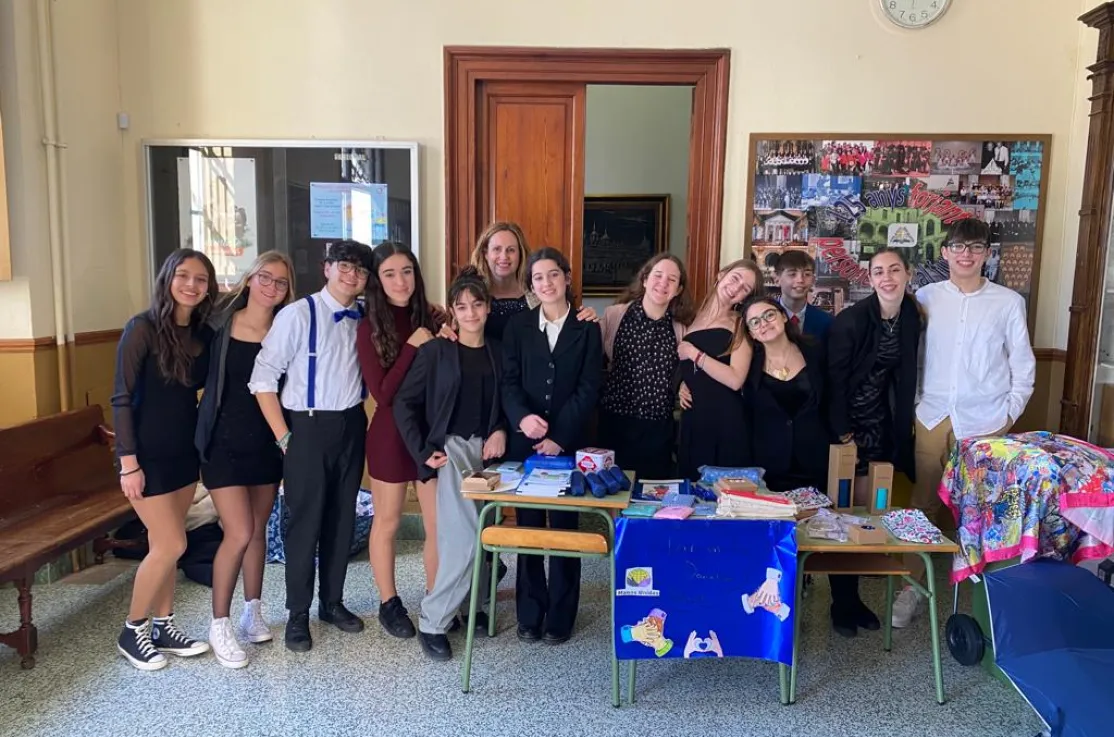 Mercadillo solidario a favor de Manos Unidas