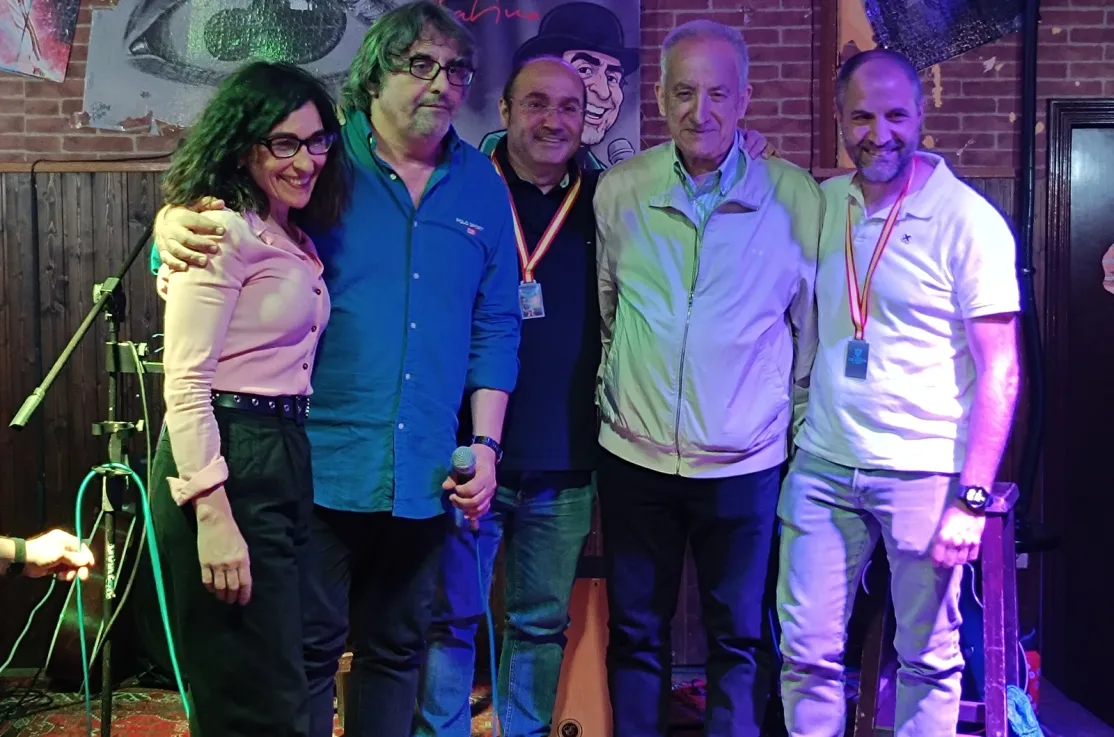 Entrega de trofeos en el Torneo de Pádel solidario en San Agustín de Guadalix 2026 a beneficio de Manos Unidas