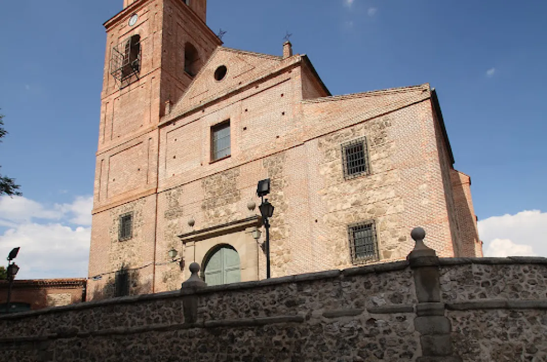 Iglesia de Santa María de la Antigua en Vicálvaro (Madrid)