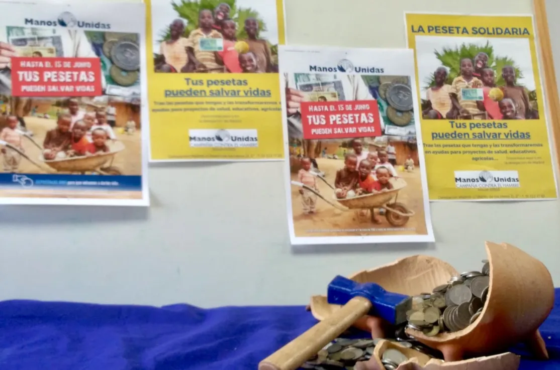 Campaña "Tus pesetas pueden salvar vidas" de Manos Unidas