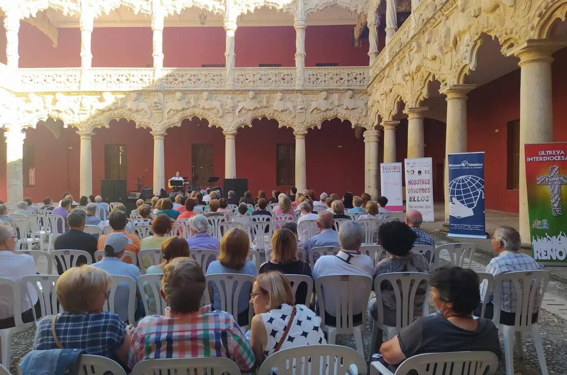 Concierto por la paz, patio de los leones, Palacio del Infantado