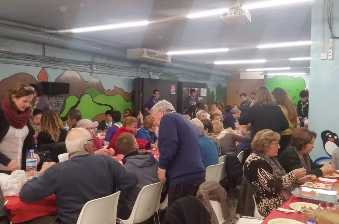 Cena Solidaria en la parroquia de Sant Joan de Reus