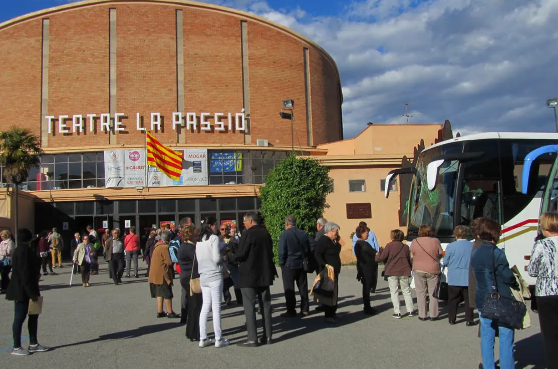 El Archiprestazgo de Tarragona Ponent a la Passió d'Esparreguera