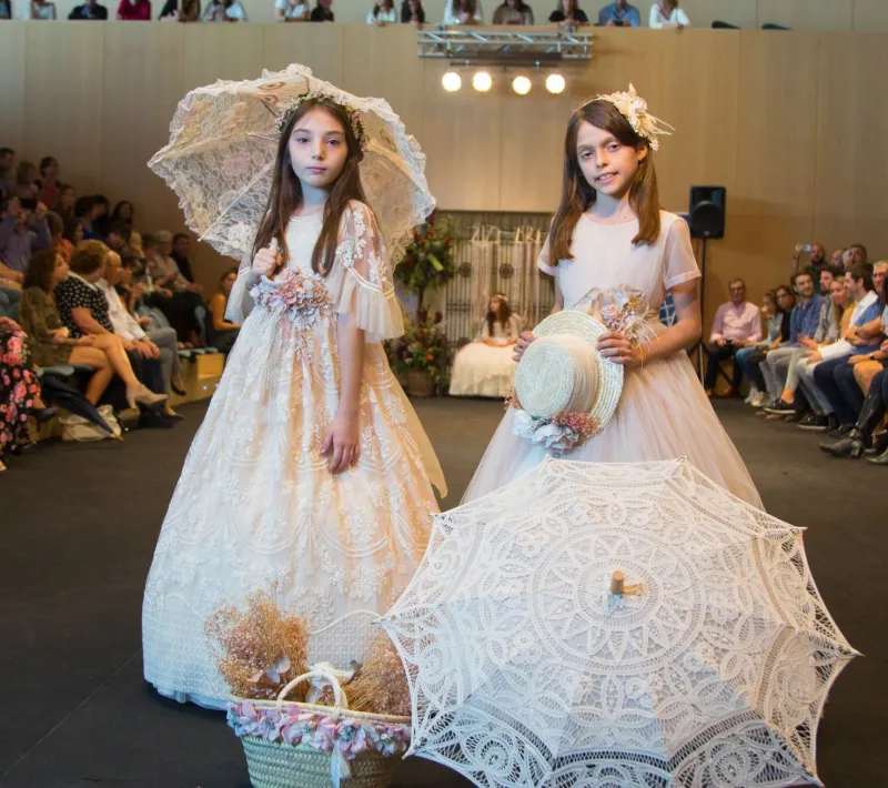 Desfile de Comunión benéfico. Vannu 2019