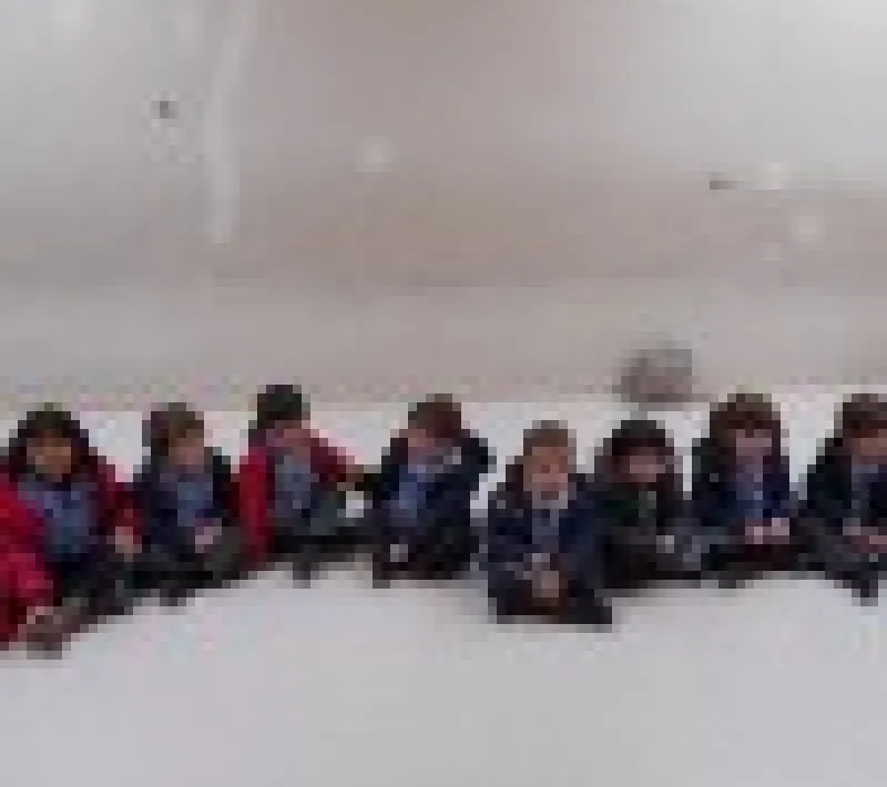 09 4