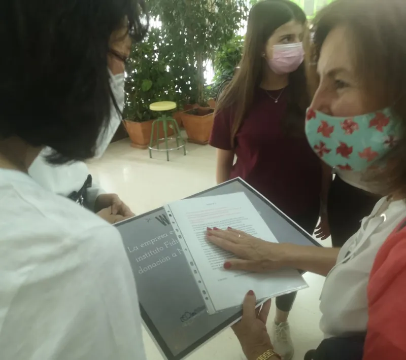 II_donación_ies_Fidiana