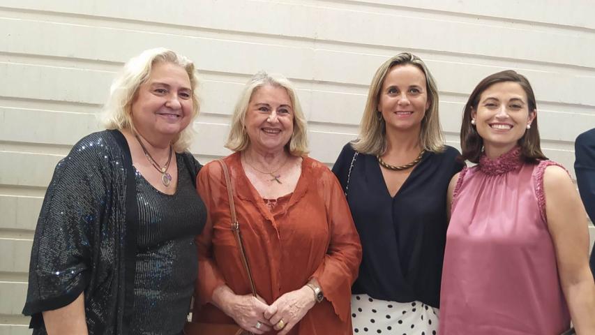 Mª José San Segundo, Ana Ruiz, Paula Llobet y Vanesa Berlanga.