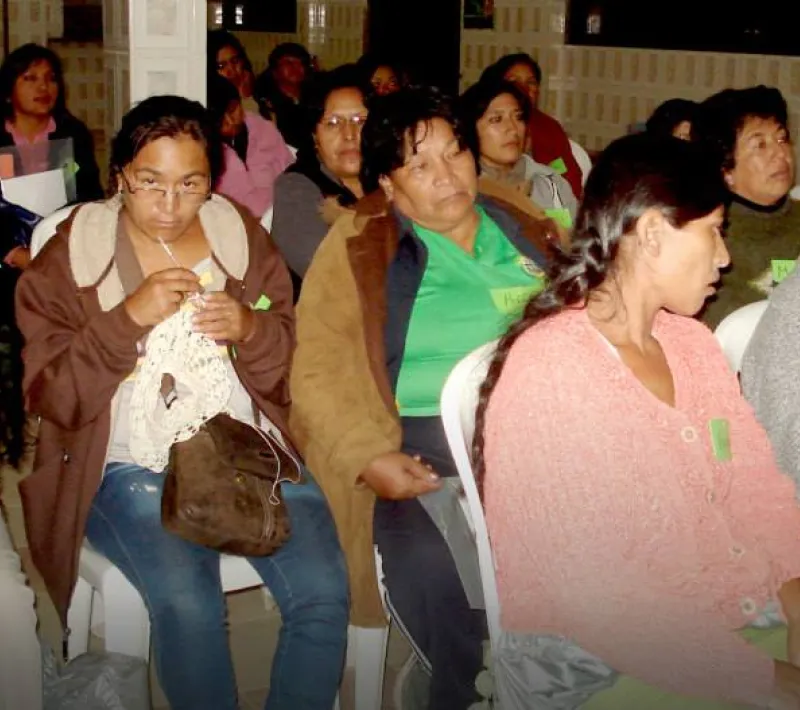 Taller en la Escuela de líderes indígenas Nicolasa Noza de Cuvene' de Beni