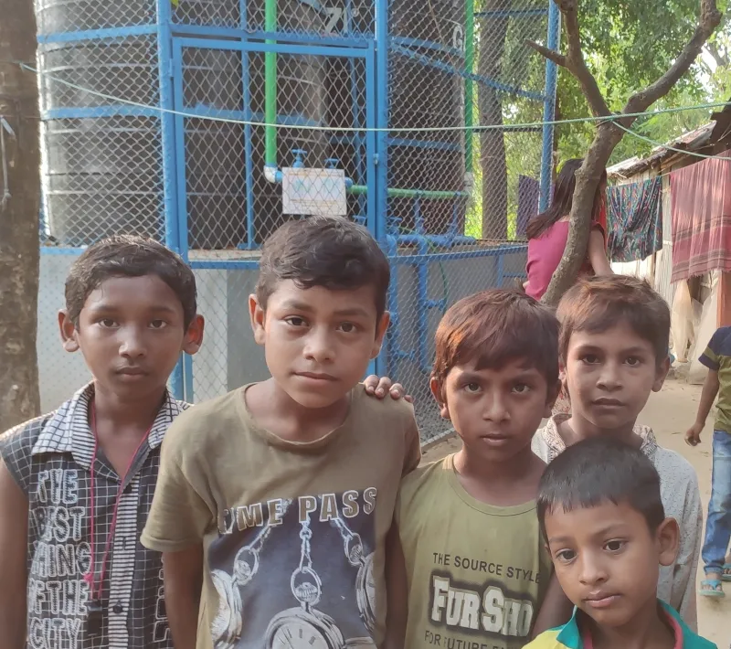 Niños en Chattogram, Bangladesh. Foto: Manos Unidas/Patricia Garrido