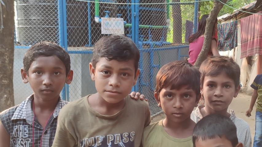 Niños en Chattogram, Bangladesh. Foto: Manos Unidas/Patricia Garrido