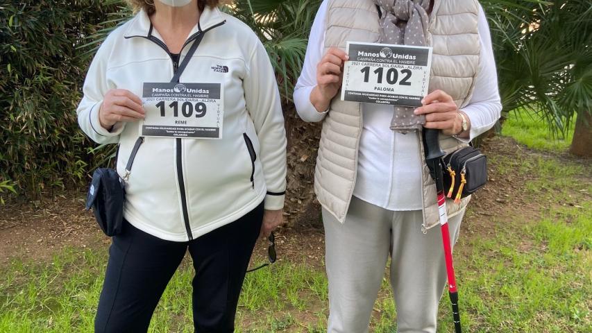 Participantes en la campaña organizada por la comarcal de Manos Unidas Alcira.