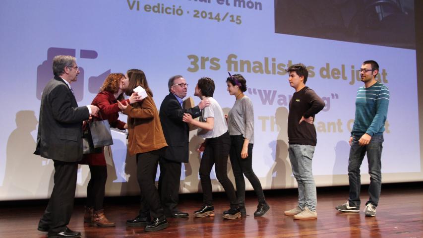 Los alumnos de la Escuela Thau reciben el premio