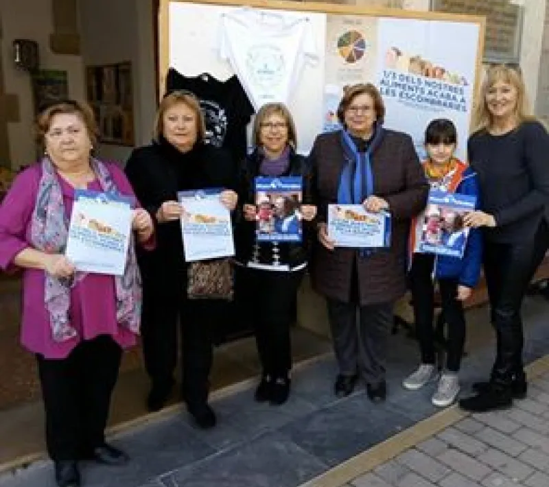 Mans Unides a la Fira de l'oli i la garrofa, a Jesús