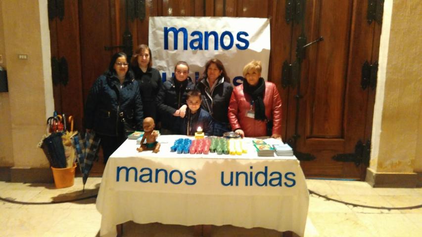 18 12 2016 venta de velas en san pedro alcantarilla