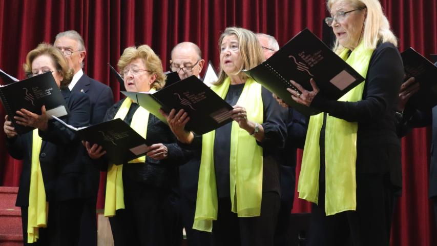 Actuación del Coro del Colegio de Médicos de Valencia.