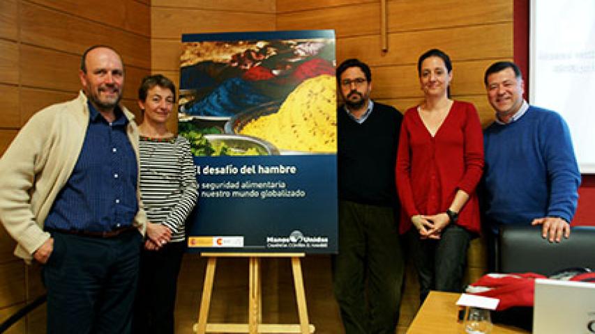 2013 04 24 presentacion desafiodelhambre javier marmolmanosunidas baja 2 0
