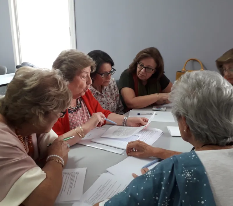 El trabajo en grupo fue una de las actividades de la jornada de formación.
