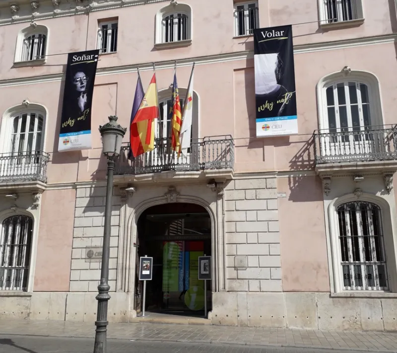 La jornada se celebró en el Palacio de la Colomina, espacio cedido por el CEU.
