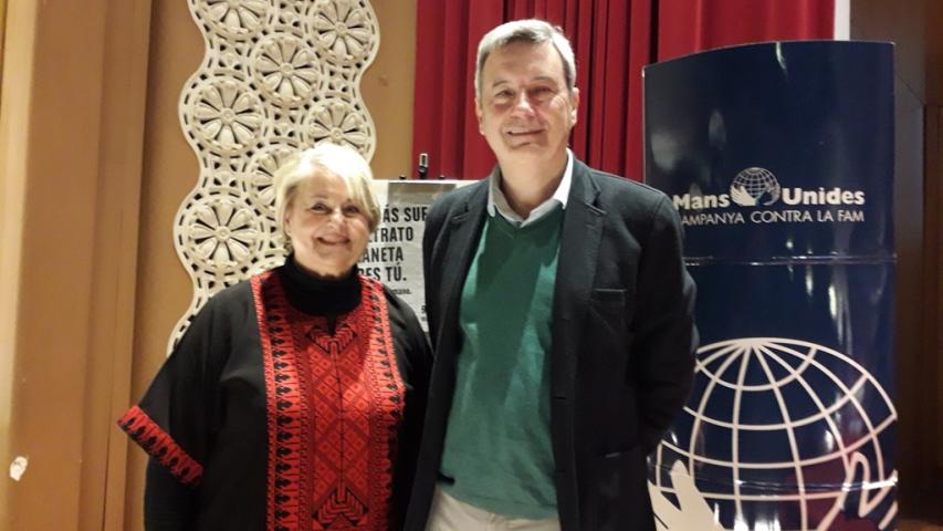 Ana Ruiz Ruiz y Rafael Ripoll al terminar la Asamblea.