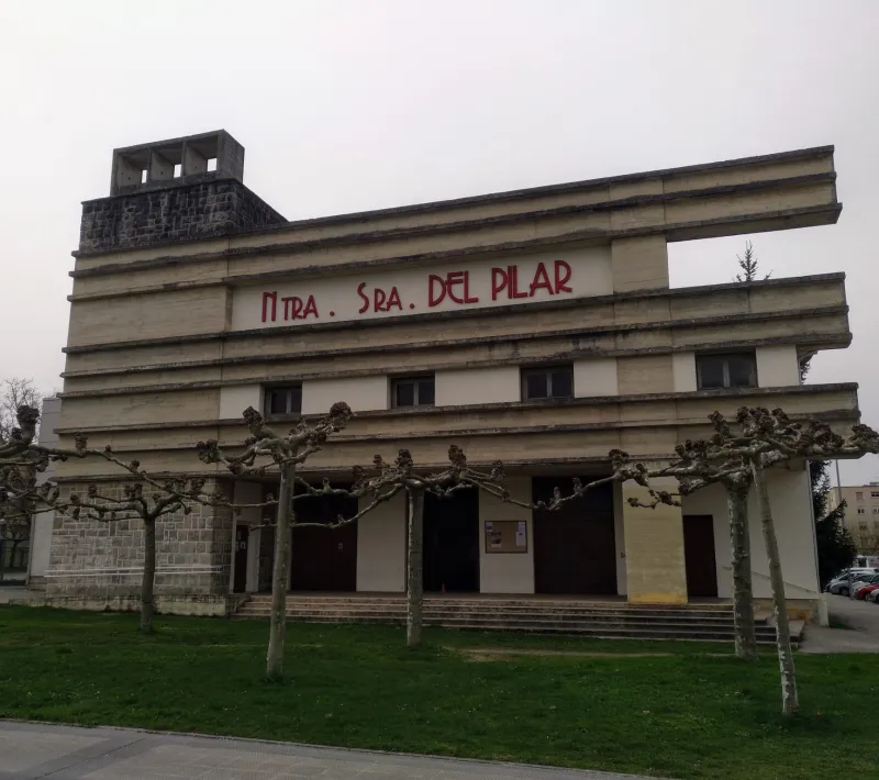 Parroquia Nuestra Sra. del Pilar de Echavacoiz de Pamplona