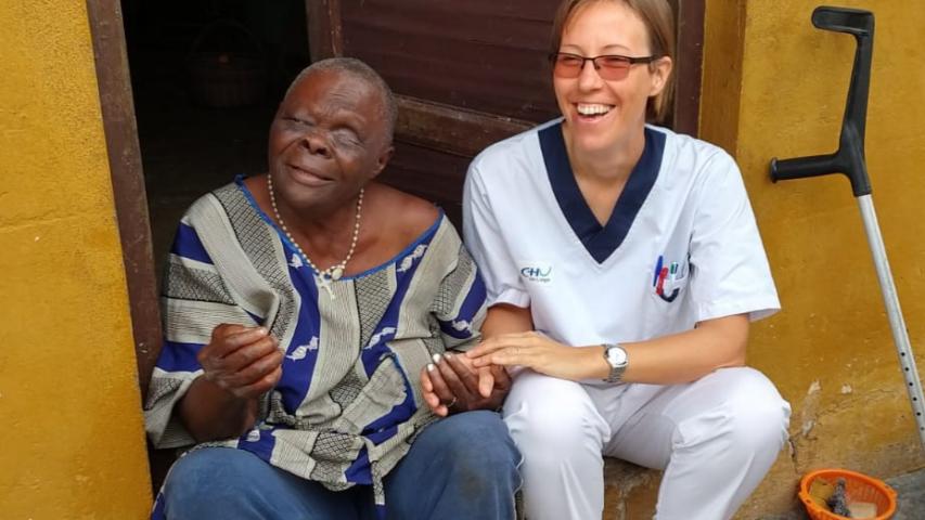 La hermana Pascale, carmelita misionera, es enfermera.