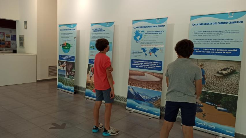 Exposición del Agua en el CIVIVOX Iturrama de Pamplona