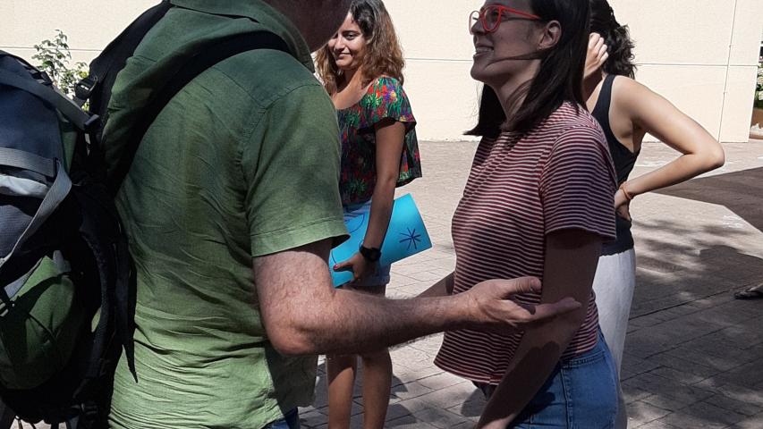 Bienvenida a los mayores. Foto: Manos Unidas.