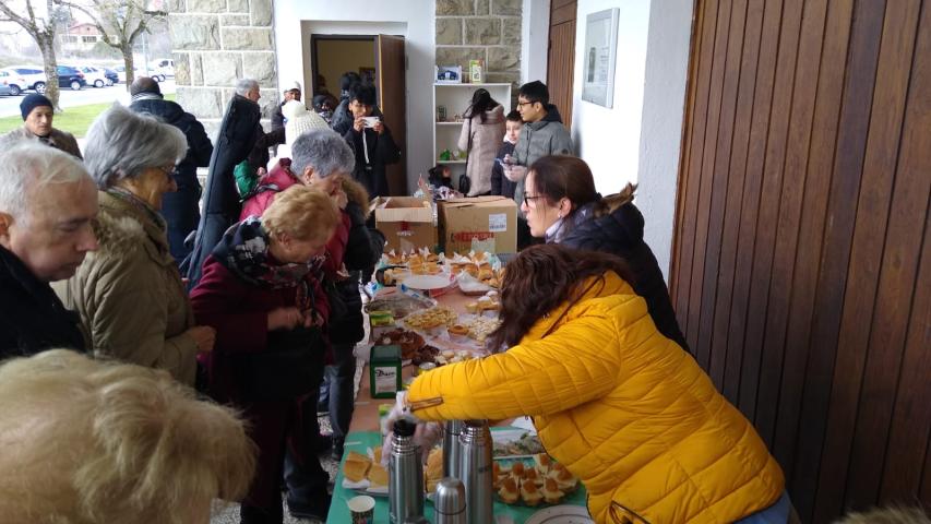 Pincho solidario a favor de manos Unidas en la Parroquia Nuestra Sra. del Pilar de Echavacoiz