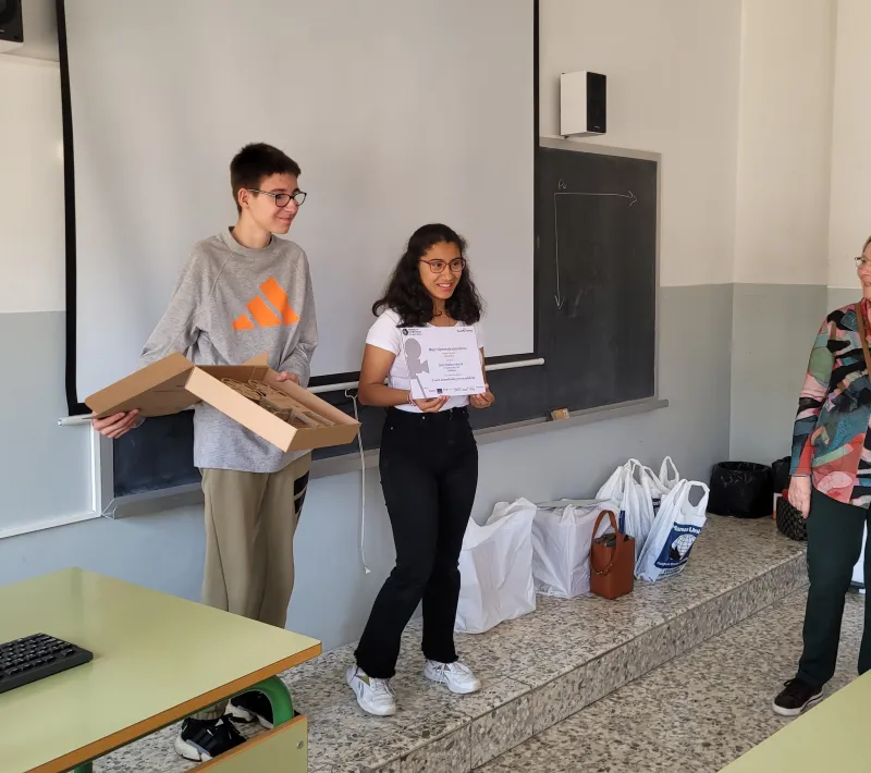 Entrega del primer premio de Clipmetrajes en el Colegio Santa Catalina