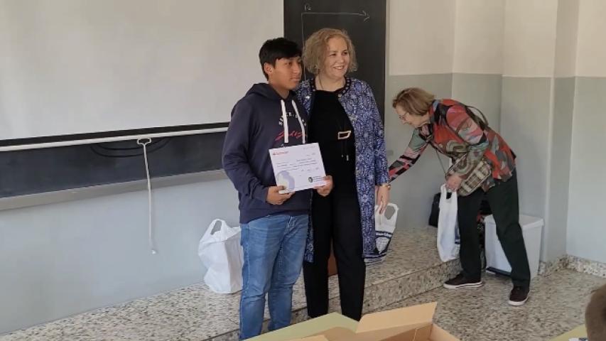 Entrega del primer premio de Clipmetrajes en el Colegio Santa Catalina