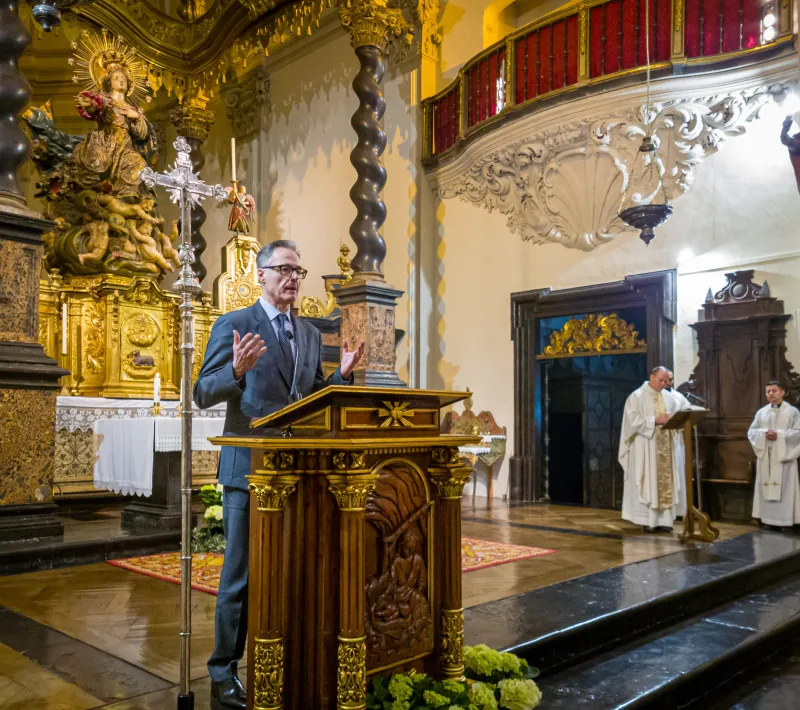 Celebración en la Parroquia de Cariñena del X Aniversario de vida sacerdotal de D. Freddy Pérez