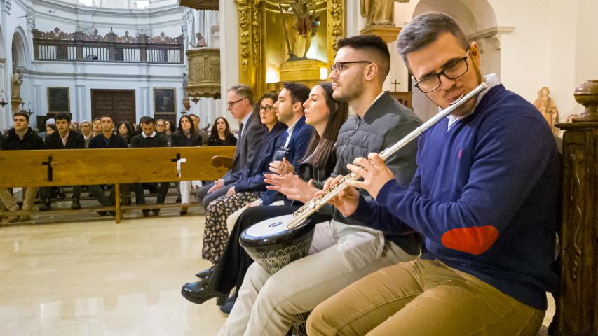Celebración en la Parroquia de Cariñena del X Aniversario de vida sacerdotal de D. Freddy Pérez