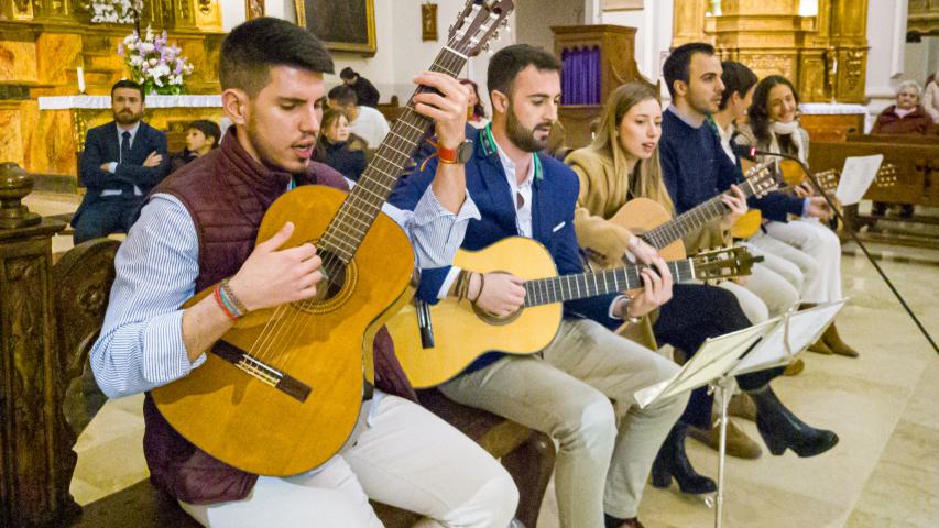 Celebración en la Parroquia de Cariñena del X Aniversario de vida sacerdotal de D. Freddy Pérez