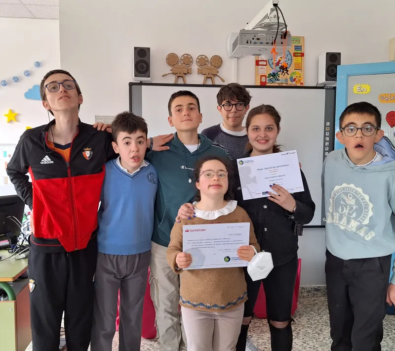 "El Equipo A" vídeo ganador de la final autonómica de Navarra del XV Festival de Clipmetrajes de Manos Unidas