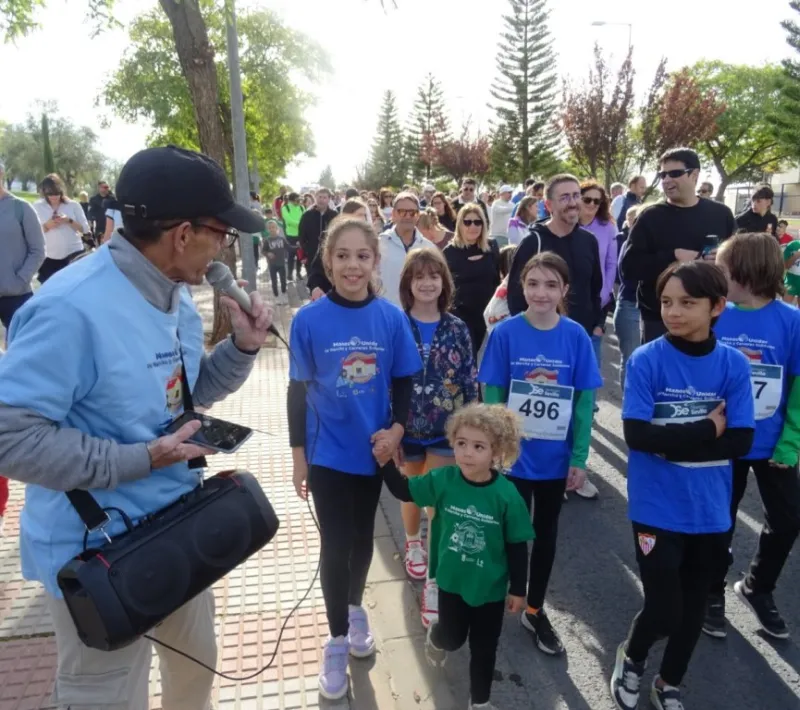 2025 11 09 marcha solidaria manos unidas10