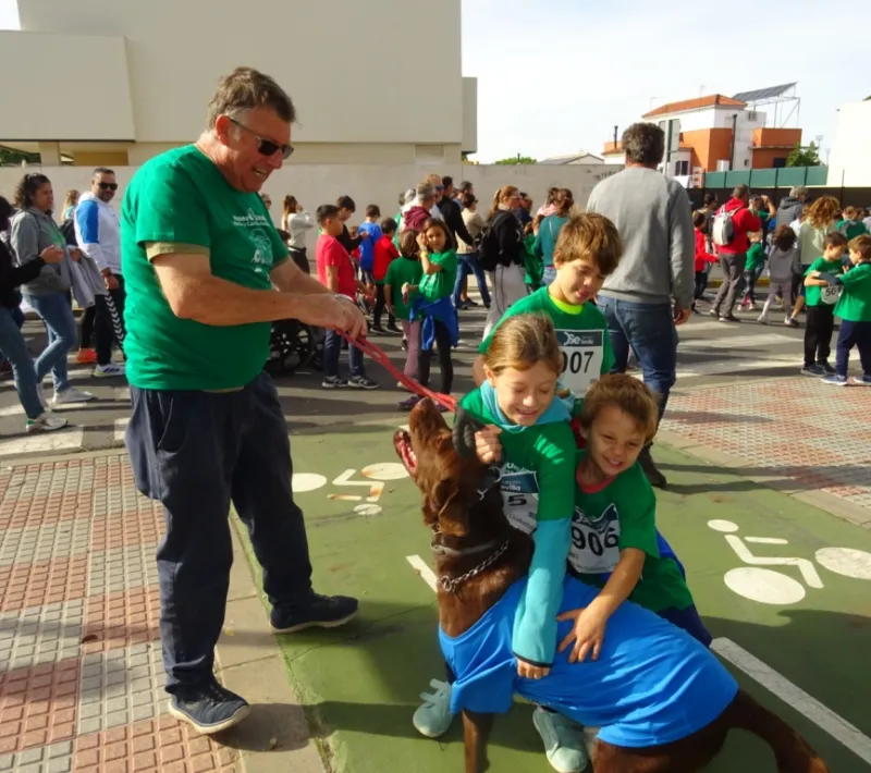 2025 11 09 marcha solidaria manos unidas11