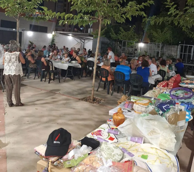 Cena del hambre de Playa Pobla de Farnals Manos Unidas Valencia
