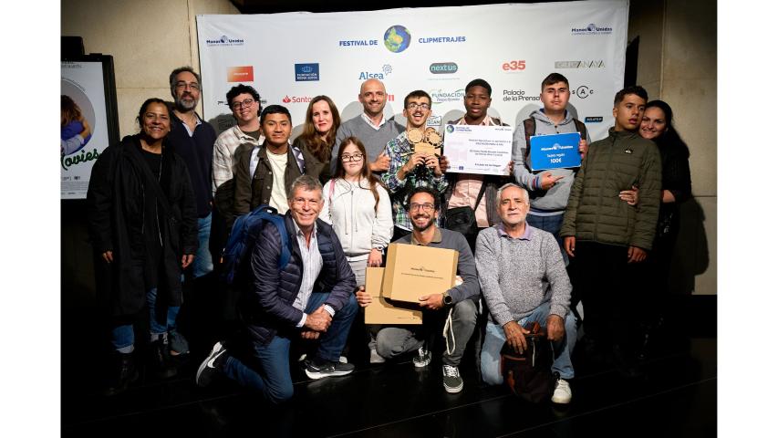 Participantes y asistentes a la Gala Nacional de Clipmetrajes en la categoría Escuelas que volaron desde Gran Canaria a Madrid.