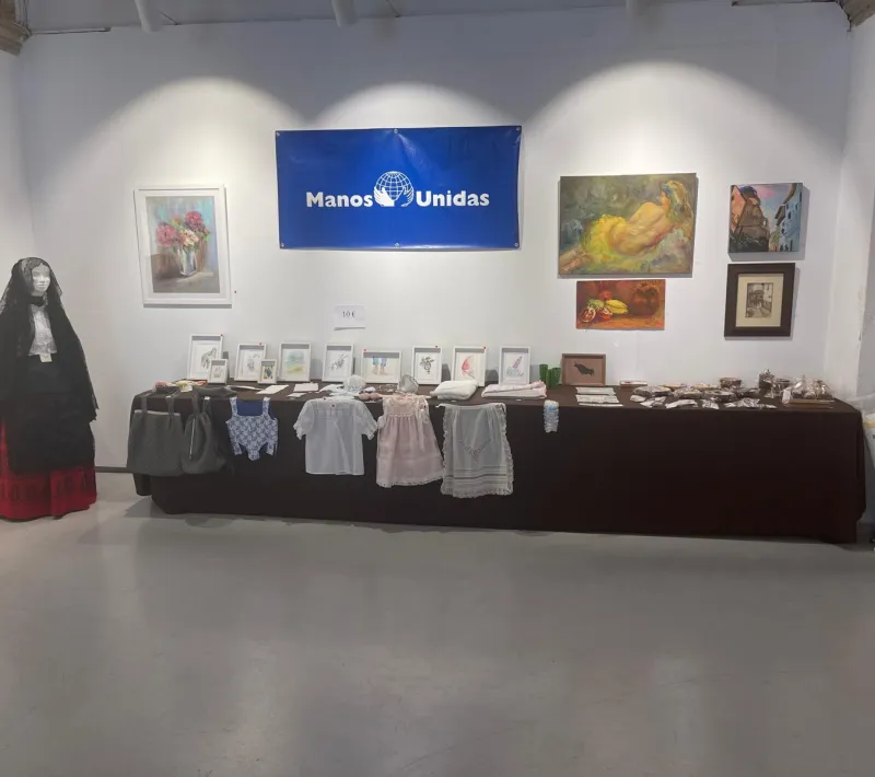 Rastrillo Solidario para Manos Unidas en Requena