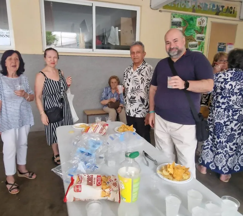 Aperitivo solidario en Benetússer Manos Unidas Valencia