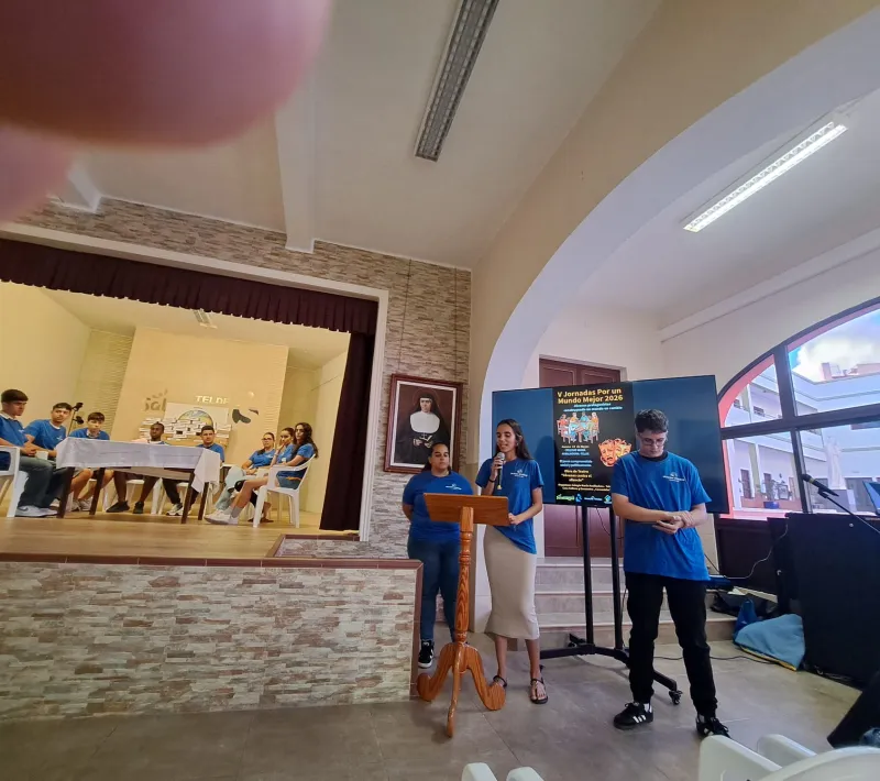 Momento de la obra de teatro de las V Jornadas por un Mundo Mejor celebradas en Telde, Gran Canaria.