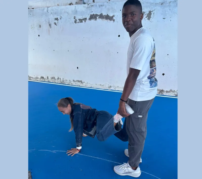 Estudiantes de secundaria durante actividad de sensibilización.