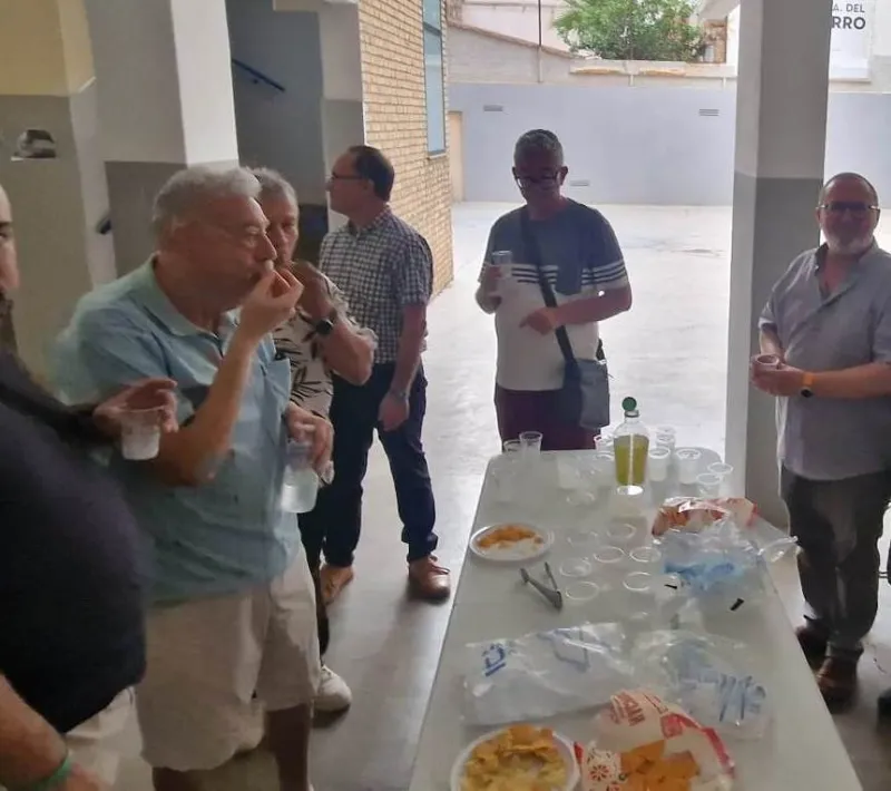 Aperitivo solidario en Benetússer Manos Unidas Valencia