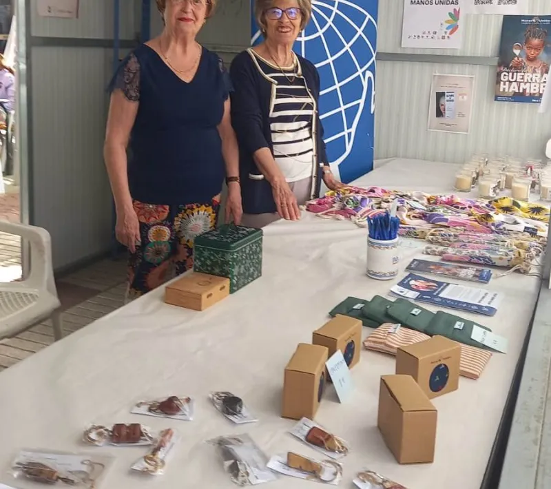Feria de Asociaciones para Manos Unidas en Requena