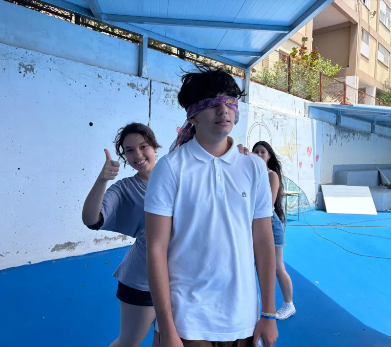 Estudiantes de secundaria durante actividad de sensibilización.